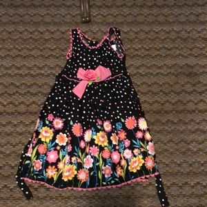 Girls dress